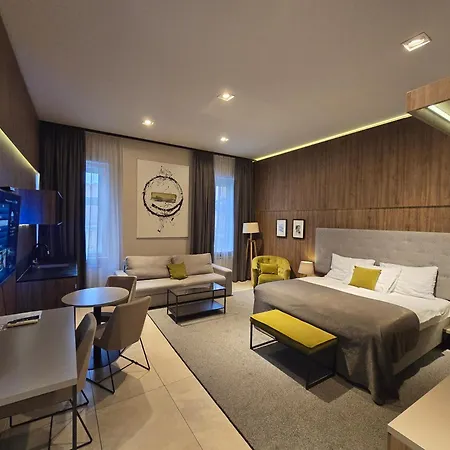 Luxury Guest house *