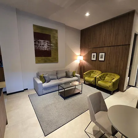 Luxury Guest house *